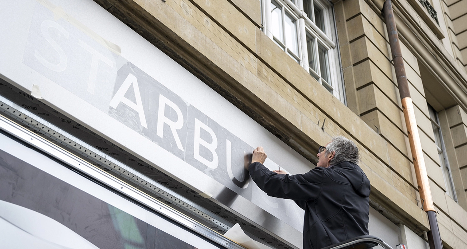 Signaletik Basel, Beschriftung Geschäftshaus